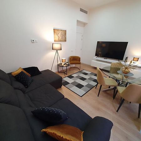 Beautiful Historic Center Apt! Malaga Exterior photo